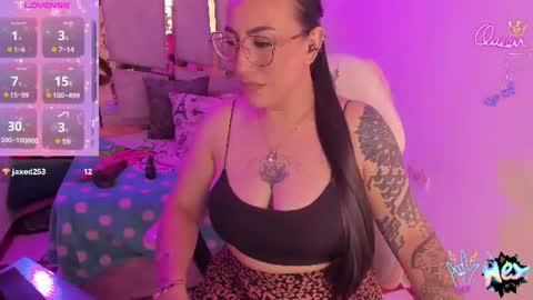 Angie  Independent model online show from 06-18-26, 11:53