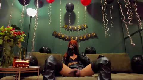 Snapshot of _bunny_boy_ chatting on 09-12-25, 06:30 _bunny_boy_ online show from 09-12-25, 06:30