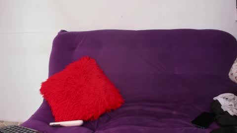 Snapshot of _cannabitch chatting on 01-08-26, 01:13 Shatta Sara online show from 01-08-26, 01:13