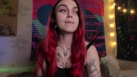 Caroline online show from 02-07-25, 03:19