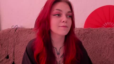 Caroline online show from 04-10-26, 10:53