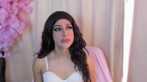 Snapshot of _cat_18 chatting on 12-31-24, 03:31 You can Call me Kitty Cat online show from 12-31-24, 03:31