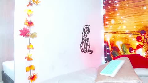 Snapshot of _chloeee chatting on 12-17-24, 11:59 Katy online show from 12-17-24, 11:59