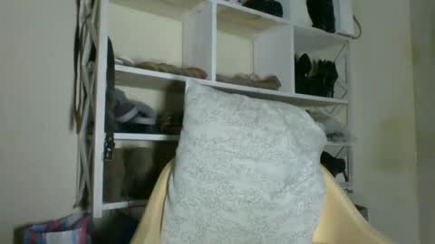 clara online show from 04-18-26, 08:51