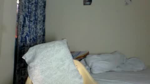 clara online show from 06-09-26, 06:25