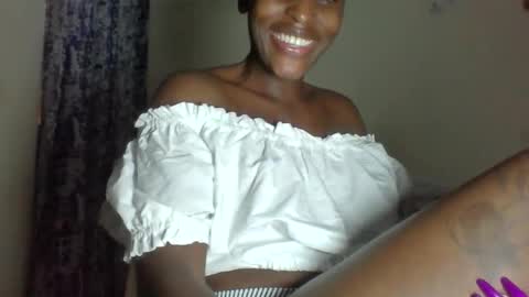 clara online show from 06-11-26, 05:49