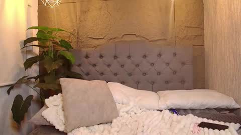 Coraline online show from 02-20-26, 06:37