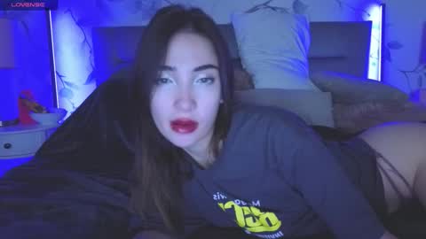 Snapshot of _cotton_candyy chatting on 10-20-25, 10:32 _cotton_candyy online show from 10-20-25, 10:32