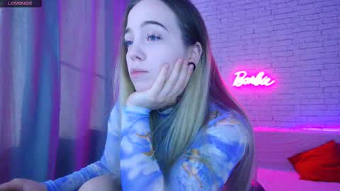 Nica online show from 11-01-25, 04:58