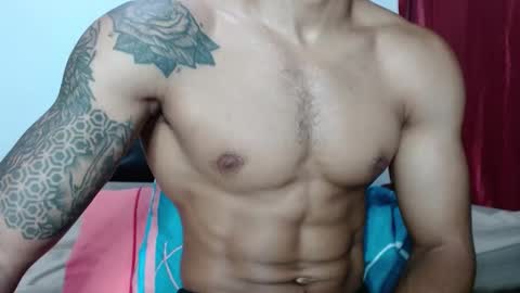  crissgex  online show from 02-11-25, 04:44