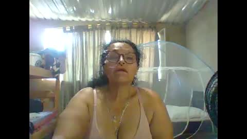 _cristal09 online show from 09-24-25, 05:49