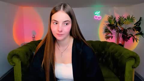 Erika online show from 09-16-25, 01:12