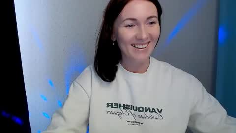 _cutie_and_shy_ online show from 04-22-26, 06:38