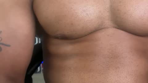 Snapshot of _da_d1ck_ chatting on 12-15-25, 07:18 Da d1ck online show from 12-15-25, 07:18