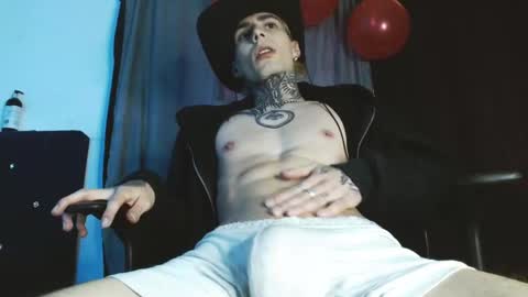 Nate Evans 50 OF online show from 02-14-26, 07:32