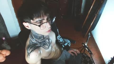 Snapshot of _daddy_nate chatting on 05-02-26, 05:40 Nate Evans 50 OF online show from 05-02-26, 05:40