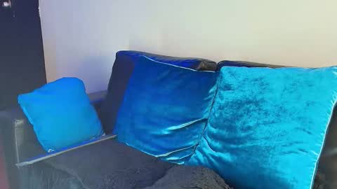 Dante online show from 10-22-25, 08:19