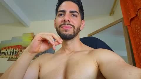 Snapshot of _davidwolf chatting on 05-27-26, 12:29 David online show from 05-27-26, 12:29