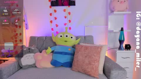 Snapshot of _dayana_miler chatting on 12-24-24, 03:49 IG Dayana miler online show from 12-24-24, 03:49
