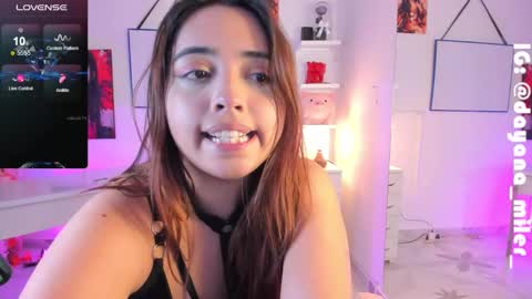 Snapshot of _dayana_miler chatting on 02-07-25, 03:55 IG Dayana miler online show from 02-07-25, 03:55