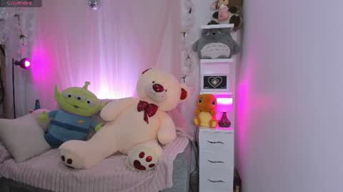 Snapshot of _dayana_miler chatting on 07-13-26, 03:15 IG Dayana miler online show from 07-13-26, 03:15