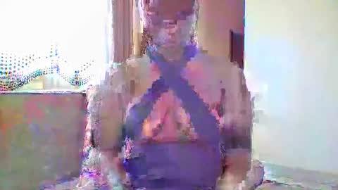 Snapshot of _diva001_ chatting on 09-16-25, 10:16 bigbootydiva online show from 09-16-25, 10:16