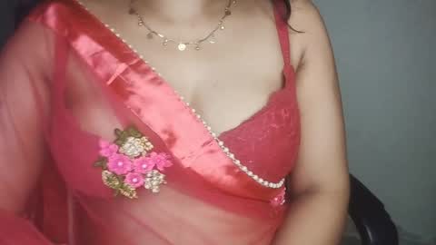 _dreamgirl_0 online show from 04-28-26, 09:58