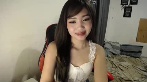 Elle online show from 03-17-26, 06:11