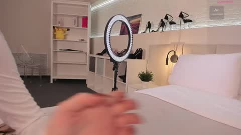 Milana online show from 12-02-25, 02:50