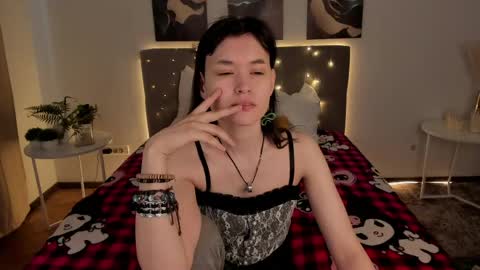 _emily__strike_ online show from 04-29-26, 01:53