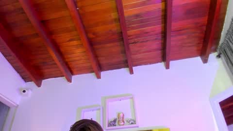 Isabella online show from 01-10-25, 12:04