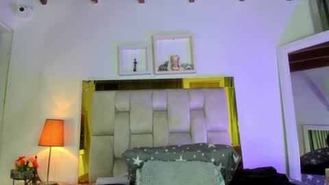 Isabella online show from 01-29-25, 12:02