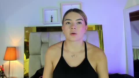 Isabella online show from 01-30-25, 12:06