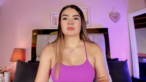 Isabella online show from 04-21-26, 12:11