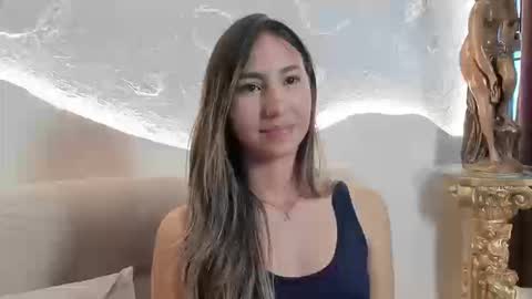 Snapshot of _emmawalka chatting on 09-12-25, 09:15 _emmawalka online show from 09-12-25, 09:15