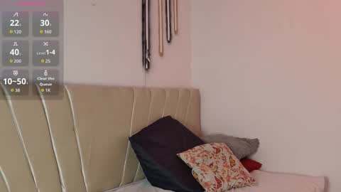 Paul And Ariana online show from 10-24-25, 12:12