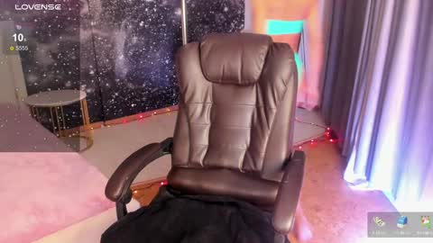  F R A U  online show from 01-26-25, 01:09