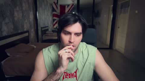 Keanu online show from 12-17-24, 03:39