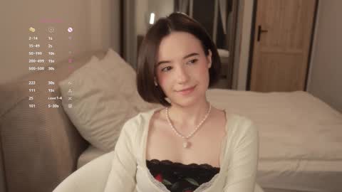 Essie  online show from 03-26-26, 06:24