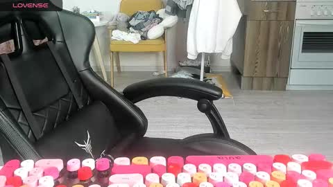 Alis online show from 02-27-26, 08:03