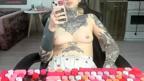 Alis online show from 03-06-26, 09:06