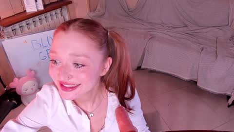 Lola 3  online show from 12-14-24, 04:52