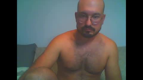 Snapshot of _flaby_ chatting on 11-08-25, 06:29 _flaby_ online show from 11-08-25, 06:29