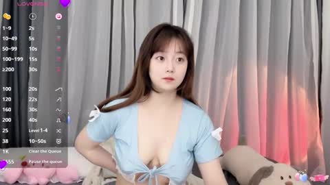 Flipped online show from 10-30-25, 01:40