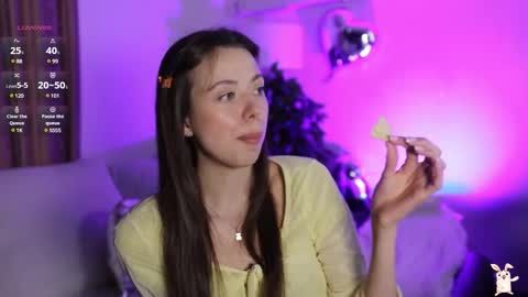 Snapshot of _fluffybunny_ chatting on 02-21-25, 02:48 Goldy Grace online show from 02-21-25, 02:48