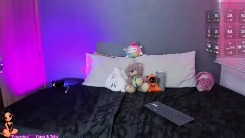 Snapshot of _funny_room_ chatting on 07-29-26, 02:04 Laura Juan online show from 07-29-26, 02:04