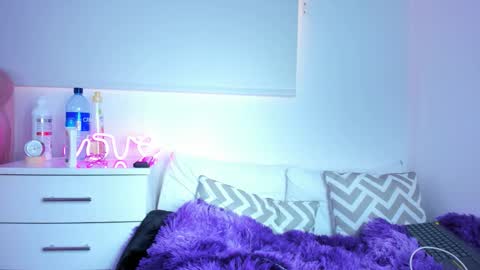 Gabby online show from 12-01-25, 02:44