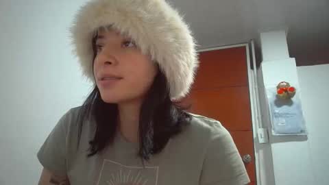 Mia-foster online show from 01-13-26, 07:08