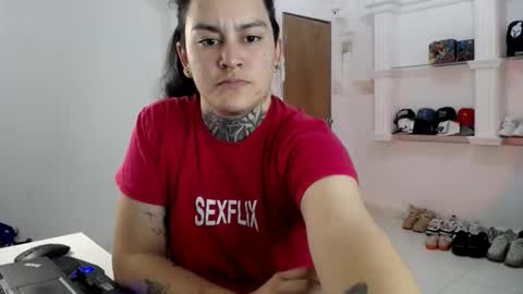 Snapshot of _gleep chatting on 11-05-25, 04:45 LEEP online show from 11-05-25, 04:45