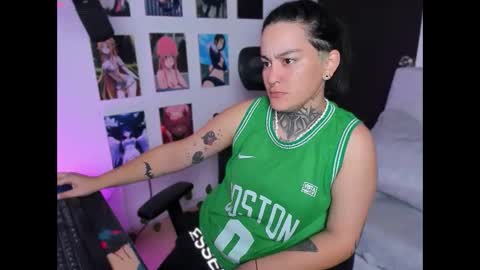 Snapshot of _gleep chatting on 11-24-25, 11:04 LEEP online show from 11-24-25, 11:04